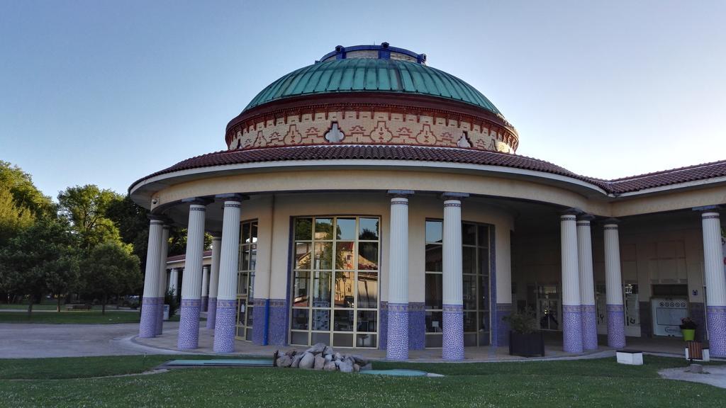 Villa Hestia Contrexéville Buitenkant foto